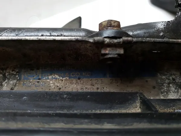 Radiador de agua Audi 100 C4 2.4 D OEM 4A0121251 image 7