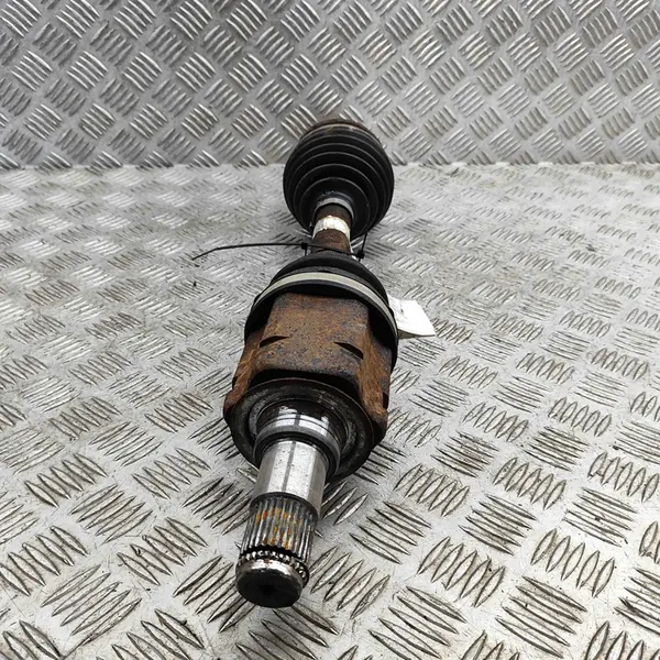 Toyota Hilux 2010 Höger Främre Halvaxel image 4