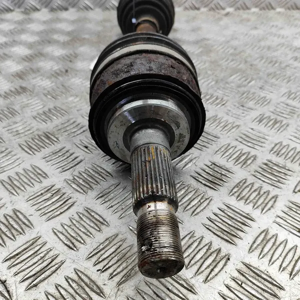 Toyota Hilux 2010 Höger Främre Halvaxel image 6