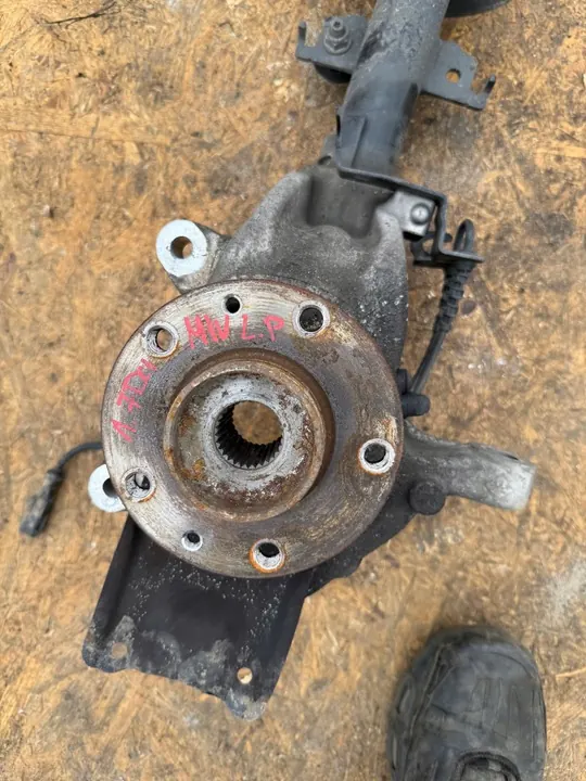 Snodo Ammortizzatore Sinistro Renault Megane IV 1.7 DCI image 3