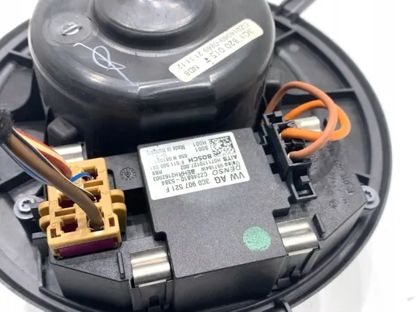 Motor del soplador OEM 3C1820015T para VW Golf Plus image 4