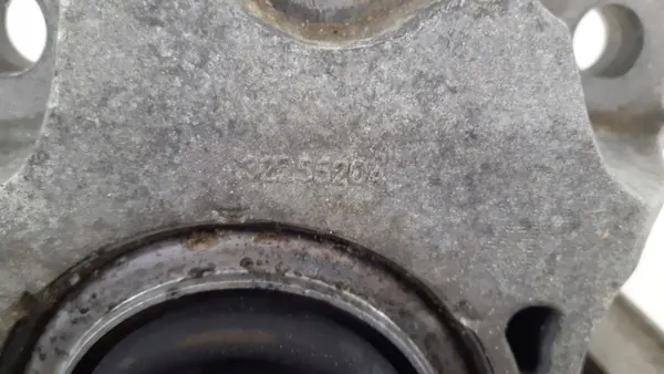 Volvo XC60 II Motorfäste OEM 32255204 - Begagnad image 4