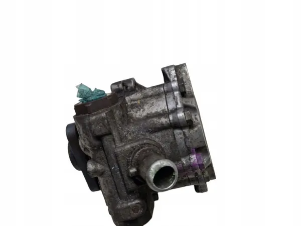 Audi ohjauspumppu OEM 8E0145155N - Käytetty image 3