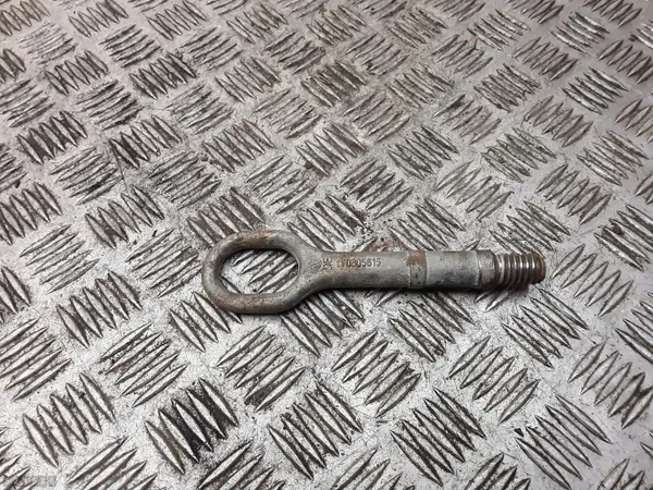 Crochet de Remorquage VW OEM 1T0805615 Golf V 1.6 image 2