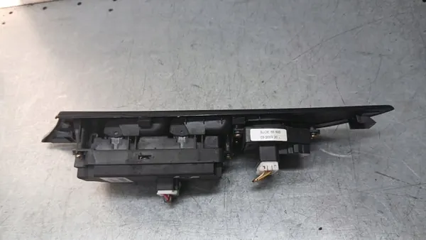 Linker voorraam schakelaar Mazda 3 I BK 2.0B 03-09R OEM image 4