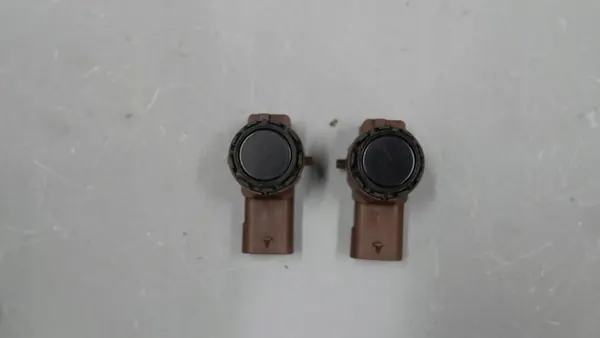 PDC Parksensor BMW F40 G20 G30 G31 9826786 image 2