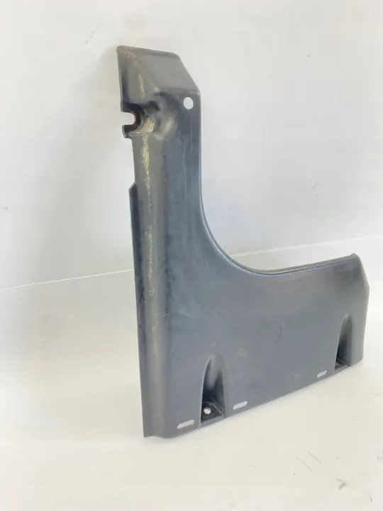 Mercedes W124 Alusuoja OEM 1245242330 image 3