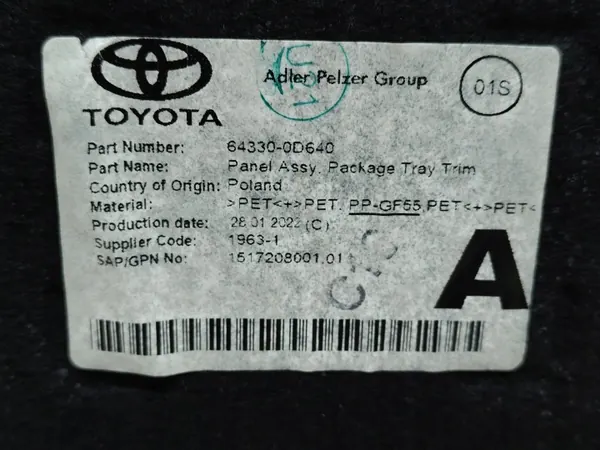 Toyota Yaris IV achterbakplank OEM 64330-0D640 image 5
