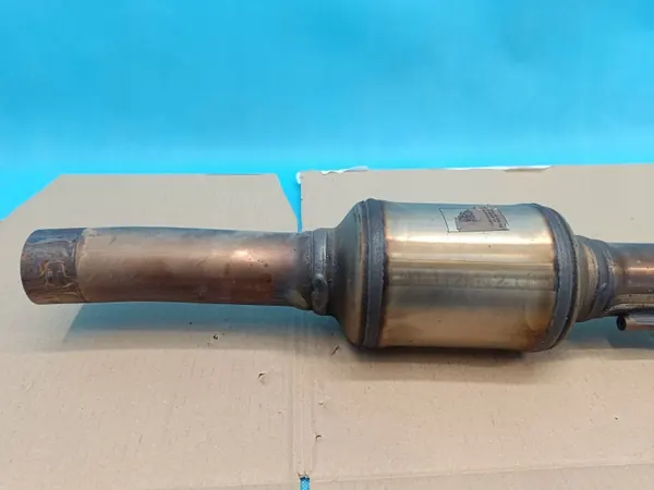 OEM 5Q0131701CS Katalysator för VW Golf 8 image 6
