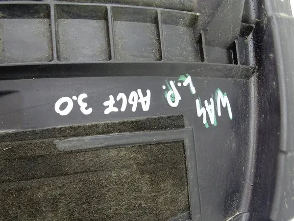 OEM 4G0853887C Vänster framskärm Audi A6 C7 image 5
