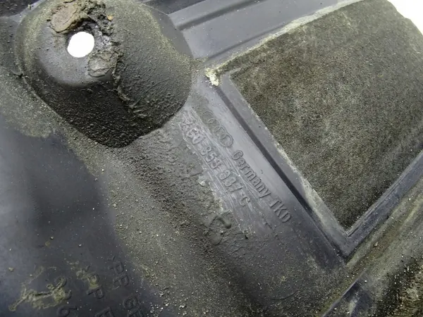 OEM 4G0853887C Vänster framskärm Audi A6 C7 image 6