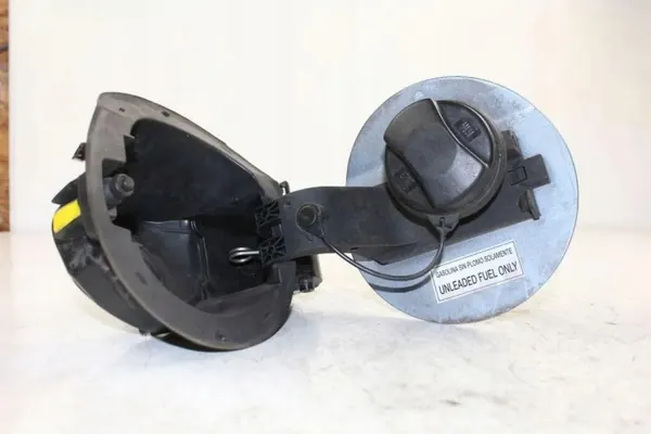 Tankklep OEM 13501151 voor Chevrolet Cruze image 2
