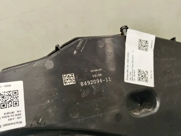 BMW 8492094 Scheibenwaschbehälter für 2er U06 image 3