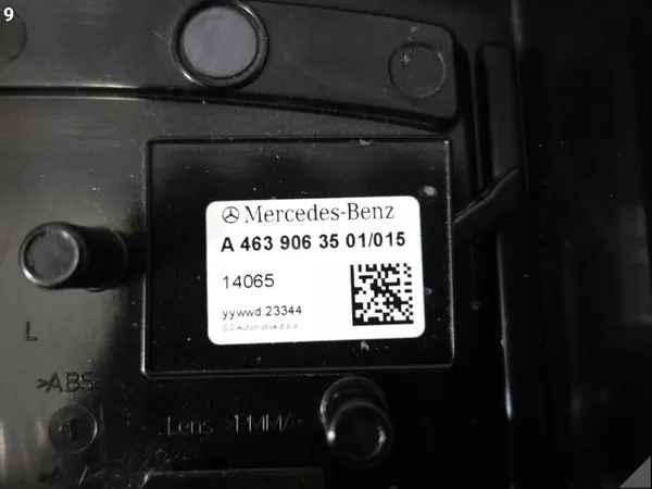 Pisca OEM 67497816 Para-lama Dianteiro Esquerdo Mercedes image 10