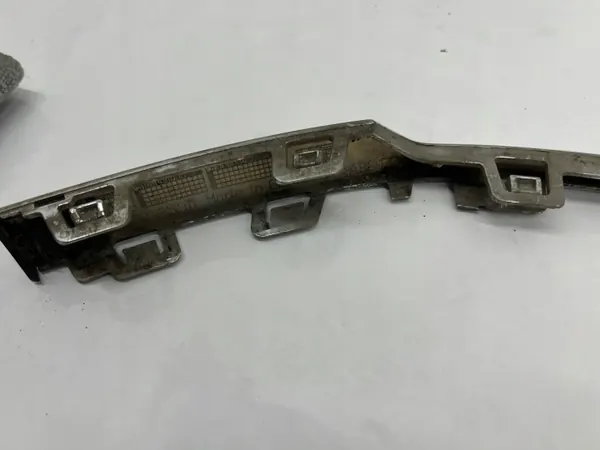 OEM 3G0853253D Garniture Pare-choc Avant Gauche VW Passat B8 image 5