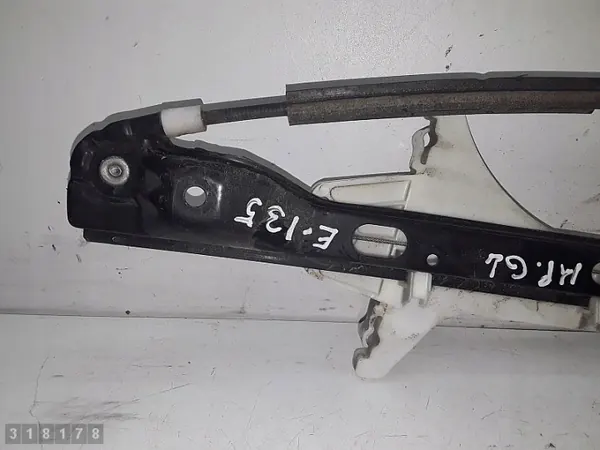 Régulateur de vitre VW OEM AM-318178 pour Golf Plus 2006 image 3