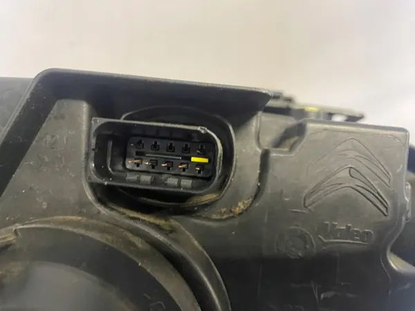 Linker voorlicht Citroen Berlingo IV 9816825180 image 8