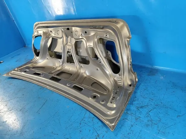 Takaluukku Honda Civic 4D 06-11 OEM 68500-SNB-G00ZZ image 10