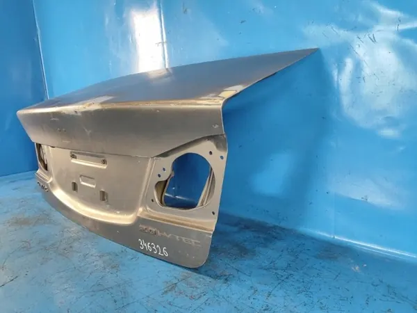 Takaluukku Honda Civic 4D 06-11 OEM 68500-SNB-G00ZZ image 4