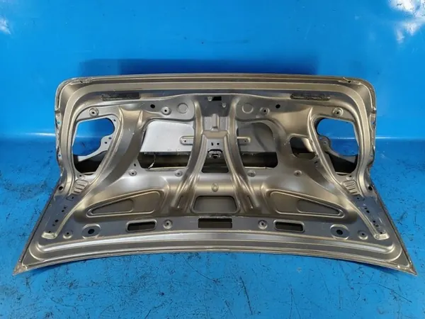 Takaluukku Honda Civic 4D 06-11 OEM 68500-SNB-G00ZZ image 8