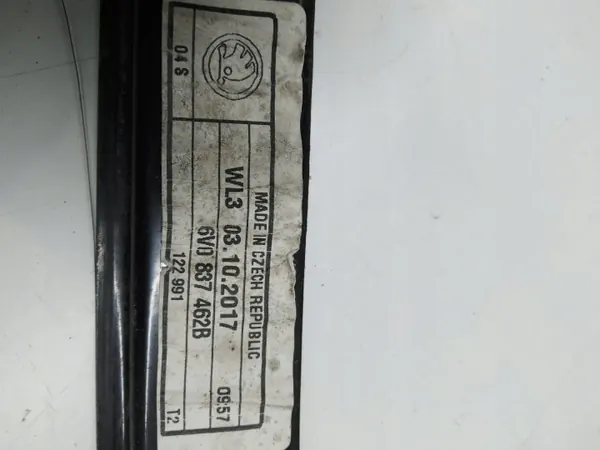 Ikkunannostin oikea etu 6V0837462B Skoda Fabia III image 3