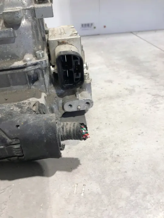 Hyundai Ioniq 2018 Växelriktare OEM 377152B005 image 5