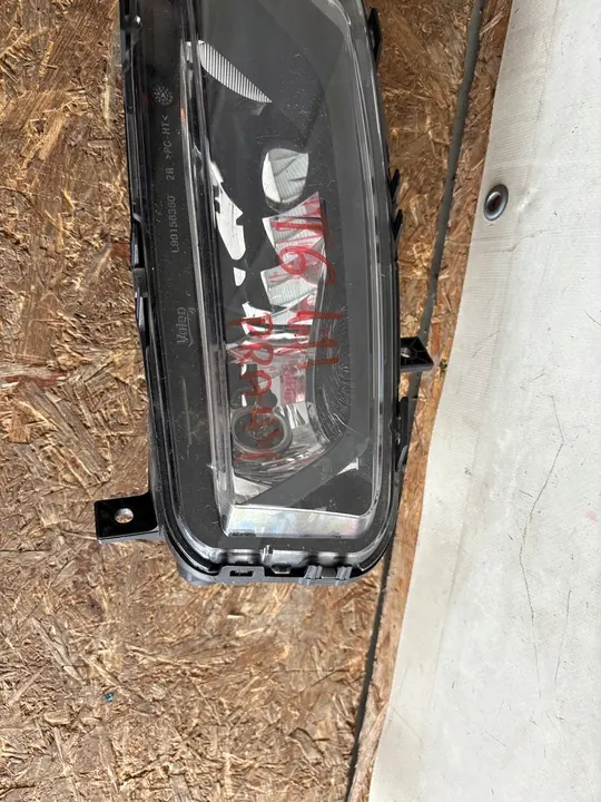 VW T6.1 Farol Halógeno Direito 7LA941662A image 3