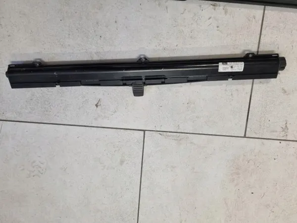 Audi A6 C7 takaikkunaverho oikea OEM 4G5861334A image 2