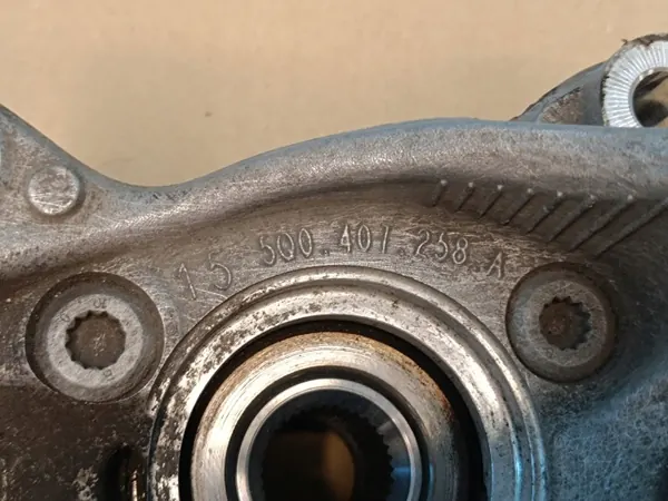 Skoda Karoq Fram Höger Styrstång OEM 5Q0407254A image 7