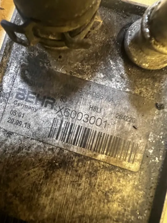 Öljynjäähdytysputki OEM 8W83-7752-AD Jaguarille image 8