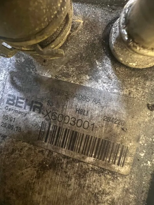 Öljynjäähdytysputki OEM 8W83-7752-AD Jaguarille image 9