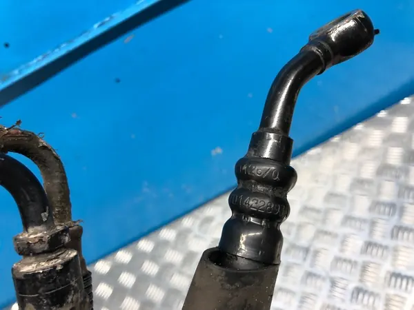 VW TRANSPORTER T4 2.5 TDI Stuurbekrachtigingsslang image 6