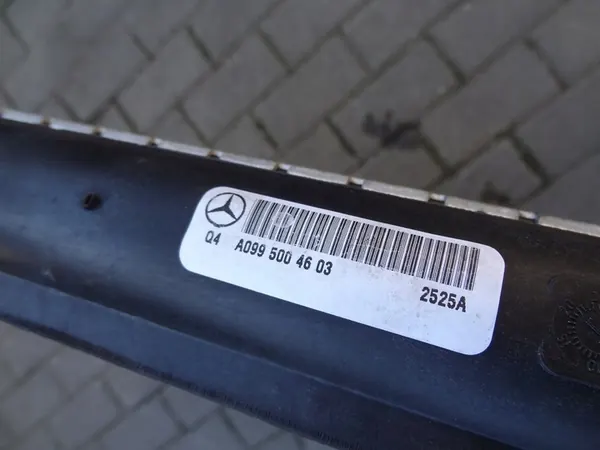 Waterkoeler A0995004603 MERCEDES GL GLS GLE image 9