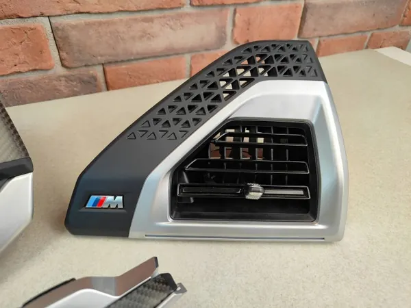 BMW XM G09 Hiilikuitu Koriste OEM 5A011B9 - Konsoli image 6