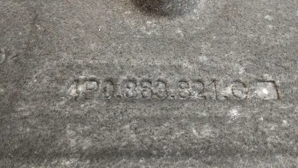 Motorhuv Audi A6 C9 2024- 4P0863821C image 7