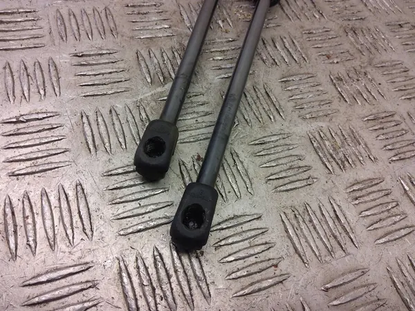 Bagageluckstöd Hyundai Ioniq 2020 OEM 81771-G2000 image 4