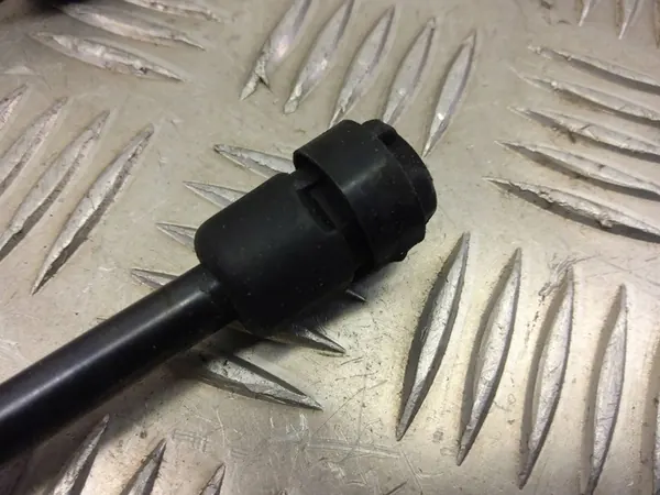 KIA Niro Baklucka Aktuator Höger 81781-G5000 image 5