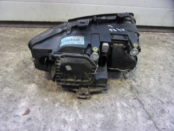 Faros Valeo Audi A4 B6 Izquierda Derecha image 4