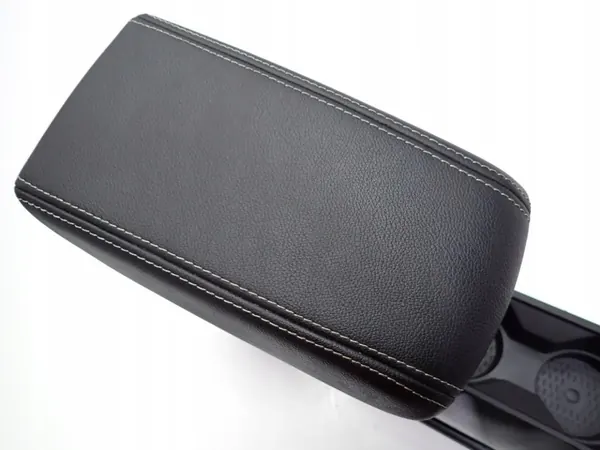 Túnel de reposabrazos OEM 363155060R para Dacia Duster II image 5