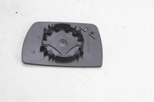 KY625RH Oikean peilin insertti BMW X3 E83 image 3