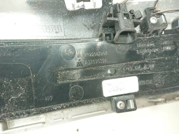 Mercedes-Benz E-klasse 212 Spiegelkap links voor OEM A2129067201 image 9