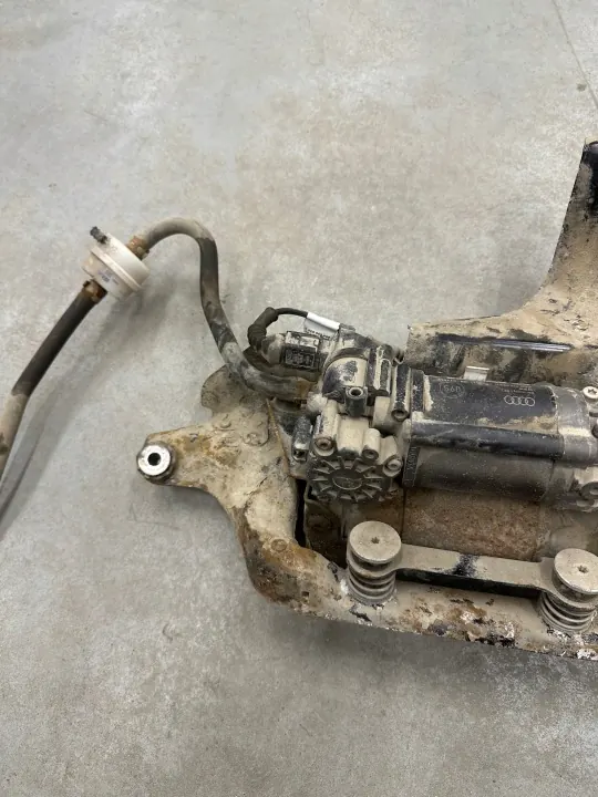 Compressor suspensão ar Audi A6 C7 OEM 4G0616005D image 4