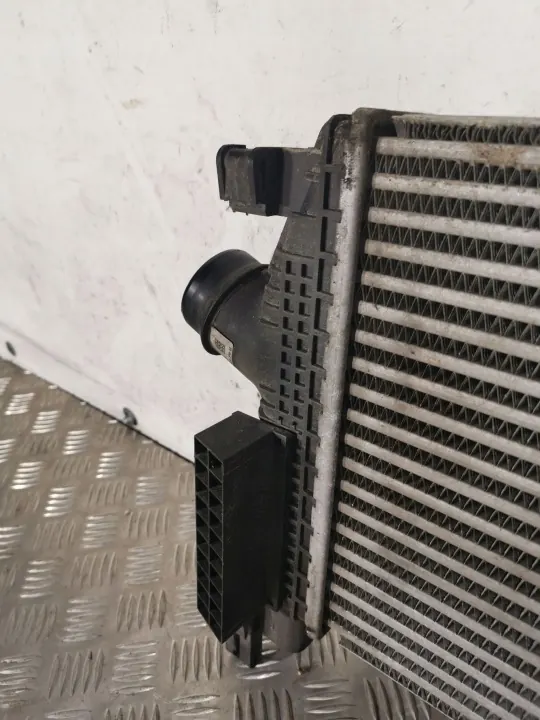 Intercooler Opel Zafira C OEM 2794A8135 - Usado image 6