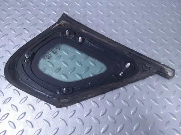 Taka-oikea sivulasi OEM 87820D4010 Kia Optima image 6