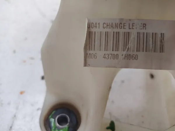 Kia Schalthebel OEM M06437001H060 - Gebraucht image 9