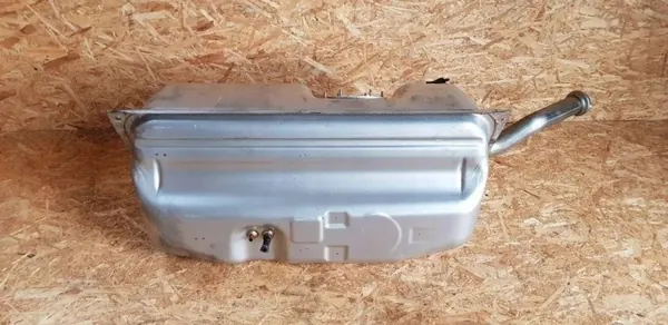 Tanque de combustível Mercedes-Benz OEM A1724700220 - Usado image 4