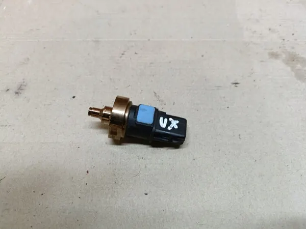 Brandstofsensor OEM 89458-33030 voor Toyota image 2