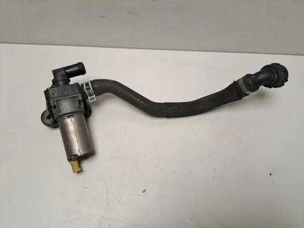 Vattenpump OEM 8369806 för BMW X3 E83 image 2