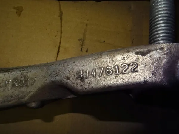 Amortecedor esquerdo Volvo V60 II S60 II OEM 31476122 image 4