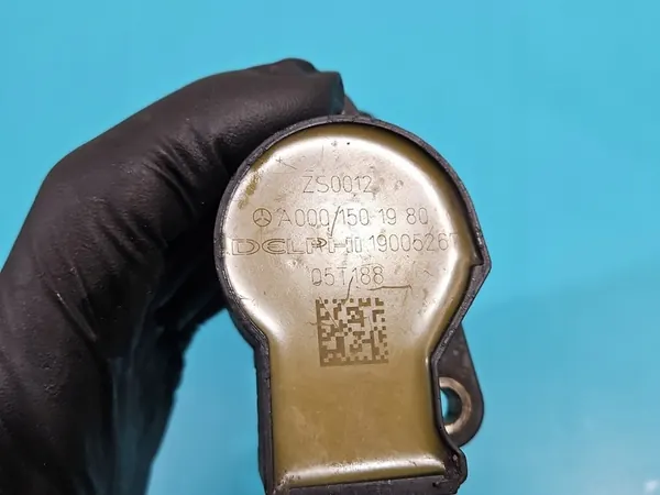 Bobina de Encendido Mercedes W221 5.5 V8 A0001501980 image 6